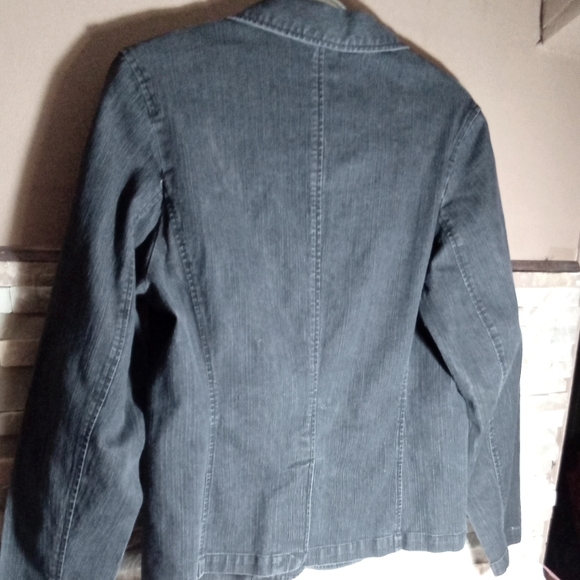 Jean jacket - Picture 3 of 3